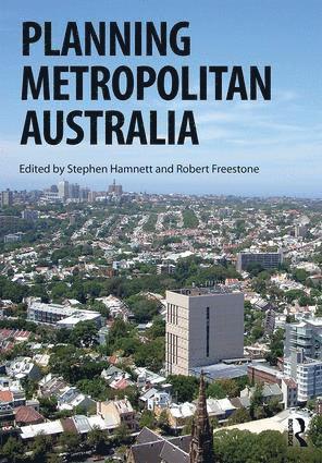 Stephen Hamnett, Robert Freestone, Australia) Freestone, Robert (University of New South Wales - Planning Metropolitan Australia, Inbunden