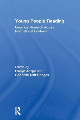 Young People Reading 1