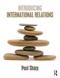 bokomslag Introducing International Relations