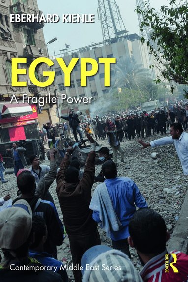 Eberhard Kienle - Egypt, Häftad
