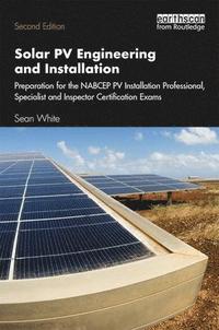 bokomslag Solar PV Engineering and Installation