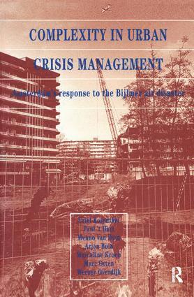 U. Rosenthal, et al, Et Al - Complexity in Urban Crisis Management, Inbunden