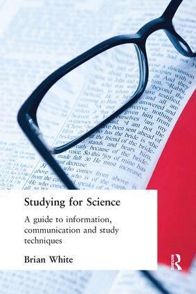 E.B. White - Studying for Science, Inbunden