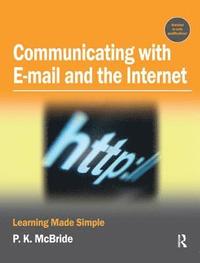 bokomslag Communicating with Email and the Internet