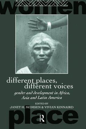 Vivian Kinnaird, Janet Momsen - Different Places, Different Voices, Inbunden