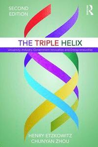 bokomslag The Triple Helix