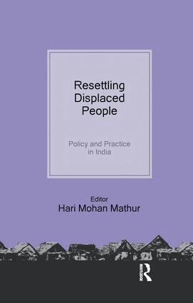 Hari Mohan Mathur - Resettling Displaced People, Häftad