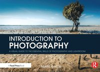 bokomslag Introduction to Photography