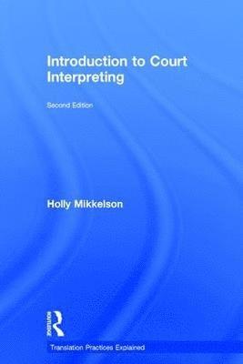 bokomslag Introduction to Court Interpreting