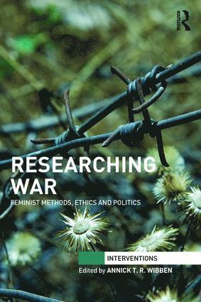 bokomslag Researching War