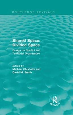bokomslag Shared Space: Divided Space