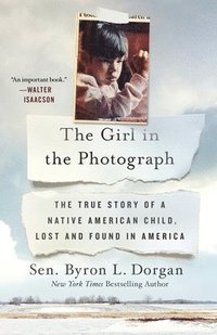 bokomslag The Girl in the Photograph