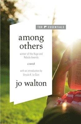 Jo Walton - Among Others, Häftad