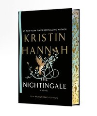 bokomslag The Nightingale Deluxe Edition