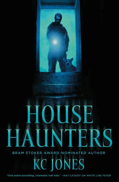 KC Jones - House Haunters, Häftad