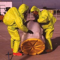 bokomslag Hazardous Materials: Managing the Incident + Hazardous Materials: Managing the Incident Student Workbook