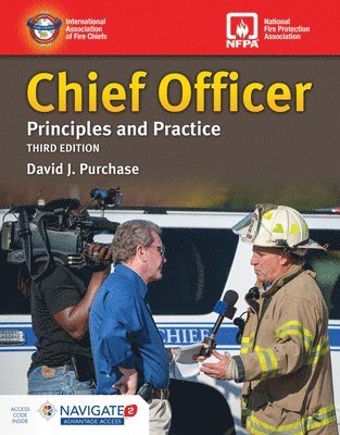 bokomslag Chief Officer: Principles And Practice