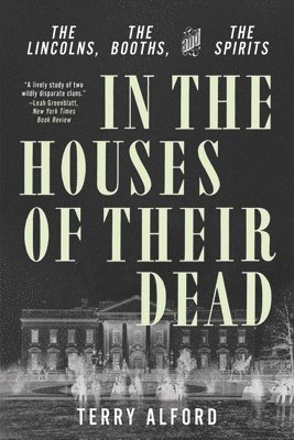 bokomslag In the Houses of Their Dead