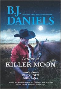 bokomslag Under a Killer Moon