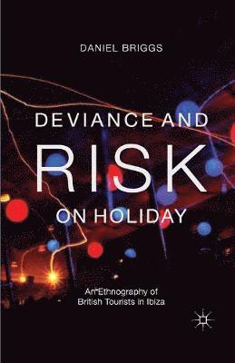 bokomslag Deviance and Risk on Holiday
