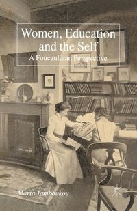 bokomslag Women, Education and the Self