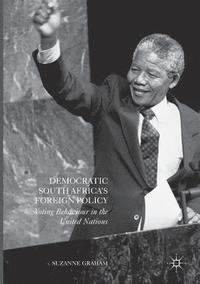 bokomslag Democratic South Africa's Foreign Policy