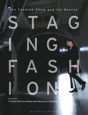 bokomslag Staging Fashion