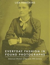 bokomslag Everyday Fashion in Found Photographs