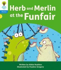 bokomslag Oxford Reading Tree: Floppy's Phonics Decoding Practice: Oxford Level 3: Herb and Merlin at the Funfair