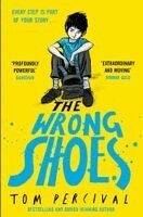 Tom Percival - Wrong Shoes, Häftad