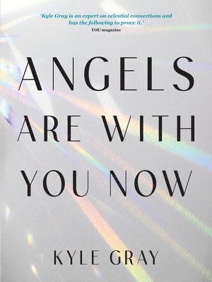 bokomslag Protected by Your Angels: Stories, Prayers and Practices to Feel Safe with Your Angels