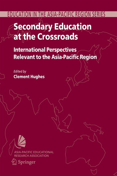 Phillip Hughes - Secondary Education at the Crossroads, Inbunden