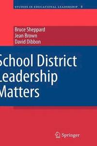 bokomslag School District Leadership Matters