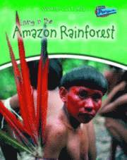 bokomslag Living in the Amazon Rainforest