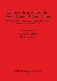 bokomslag Auf der Suche nach Identitten: Volk - Stamm - Kultur - Ethnos