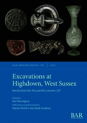 Sue Harrington - Excavations at Highdown, West Sussex, Häftad