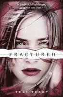 bokomslag Fractured: SLATED Trilogy Book 2
