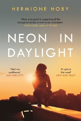 bokomslag Neon in Daylight