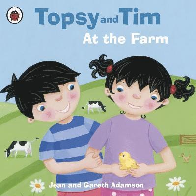 Jean Adamson - Topsy and Tim: At the Farm, Häftad