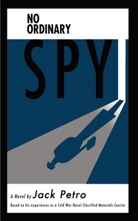 bokomslag No Ordinary Spy