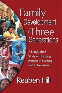 bokomslag Family Development in Three Generations