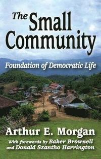 bokomslag Small Community