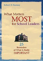 bokomslag What Matters Most for School Leaders