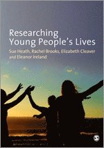 bokomslag Researching Young People's Lives
