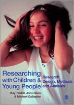 E Kay M Tisdall, John Emmeus Davis, Michael Gallagher - Researching with Children and Young People, Häftad