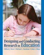 bokomslag Designing and Conducting Research in Education