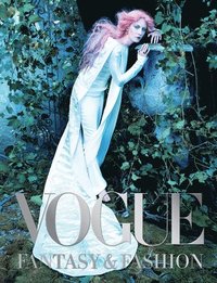 bokomslag Vogue: Fantasy & Fashion