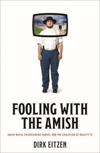bokomslag Fooling with the Amish