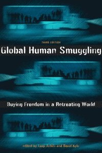 bokomslag Global Human Smuggling