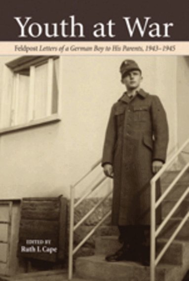 Ruth Cape - Youth at War, Inbunden